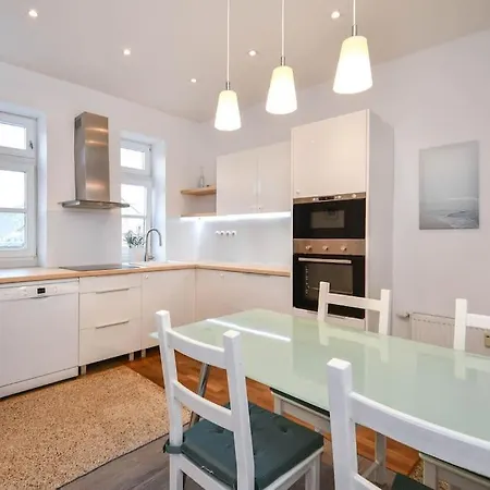 Cozy 2br In Heart Of Old Town Apartment Bratislava