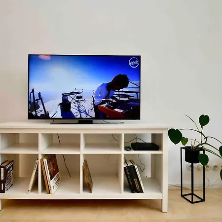 Cozy 2br In Heart Of Old Town Apartment Bratislava